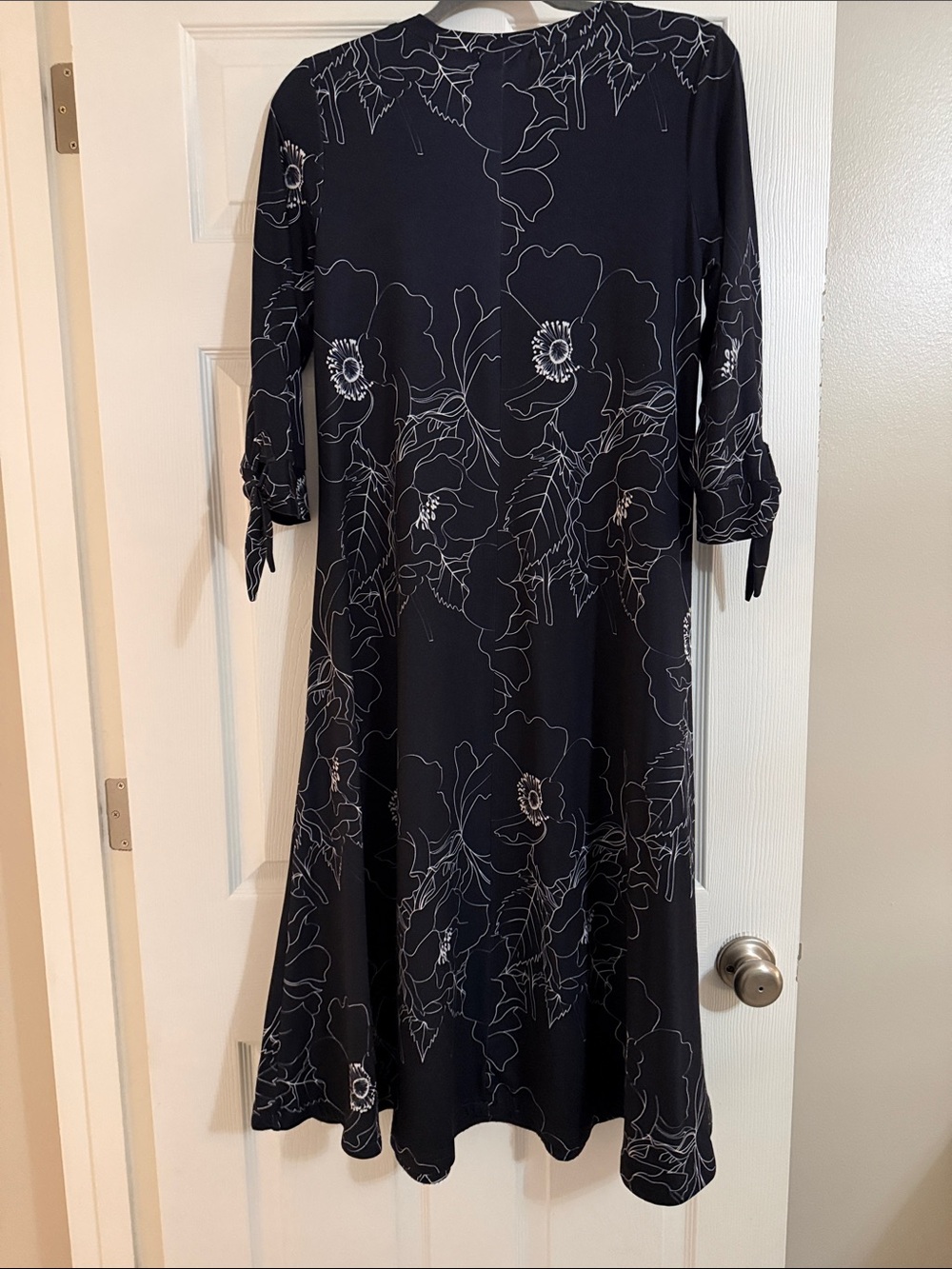 Black Floral Midi Dress with Tie-Sleeve Detail - Picture 4 of 5
